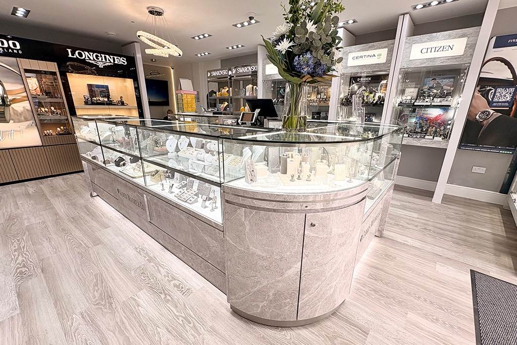 James Moore Jewellers, nasz salon wystawowy w Kenilworth.