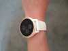 Customer picture of Garmin Fenix 6s pro szkło goryl | multisportowy smartwatch | biały pasek w kolorze różowego złota 010-02159-11